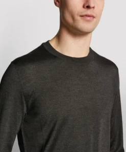 Dolce & Gabbana Cashmere Sweater N0542-IRON GREY Jumpers 7 Dolce & Gabbana Cashmere Sweater N0542-IRON GREY Jumpers -Dolce & Gabbana online Store dolce gabbana cashmere sweater 15192070 25931440 1000