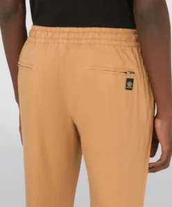 Dolce & Gabbana Cropped Sweatpants M0528-BEIGE 9 10 Dolce & Gabbana Cropped Sweatpants M0528-BEIGE 9 -Dolce & Gabbana online Store dolce gabbana cropped sweatpants 16787600 33076730 1000