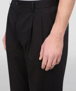 Dolce & Gabbana GY6UETFUFJR1-JOGGING PANTS N0000-BLACK Tailored Trousers -Dolce & Gabbana online Store dolce gabbana gy6uetfufjr1 jogging pants 15882487 29170284 1000