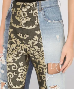 Dolce & Gabbana High-Rise Patchwork Jeans S9000-COMBINED COLOU Boyfriend Jeans 11 Dolce & Gabbana High-Rise Patchwork Jeans S9000-COMBINED COLOU Boyfriend Jeans -Dolce & Gabbana online Store dolce gabbana high rise patchwork jeans 16859910 33393958 1000