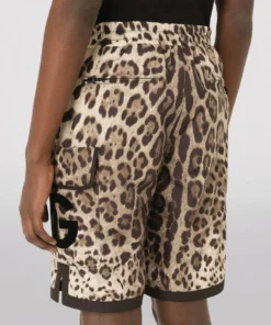 Dolce & Gabbana Leopard Print Bermuda Shorts HY13M-LEO NEW -Dolce & Gabbana online Store dolce gabbana leopard print bermuda shorts 17298021 35370493 1000