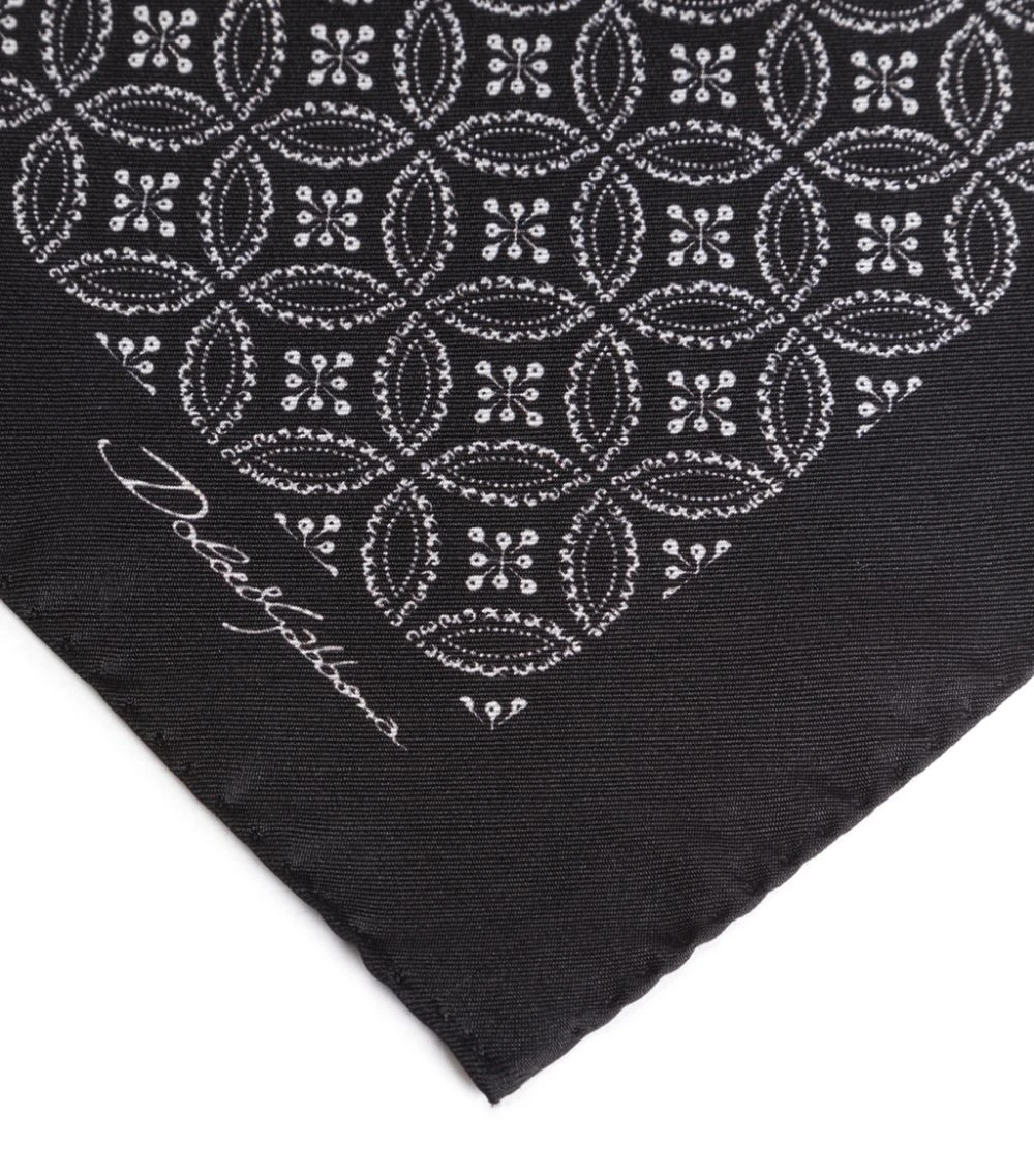 Dolce & Gabbana Silk Pocket Square N0004-BLACK/WHITE Pocket Squares 2 Dolce & Gabbana Silk Pocket Square N0004-BLACK/WHITE Pocket Squares - Image 2